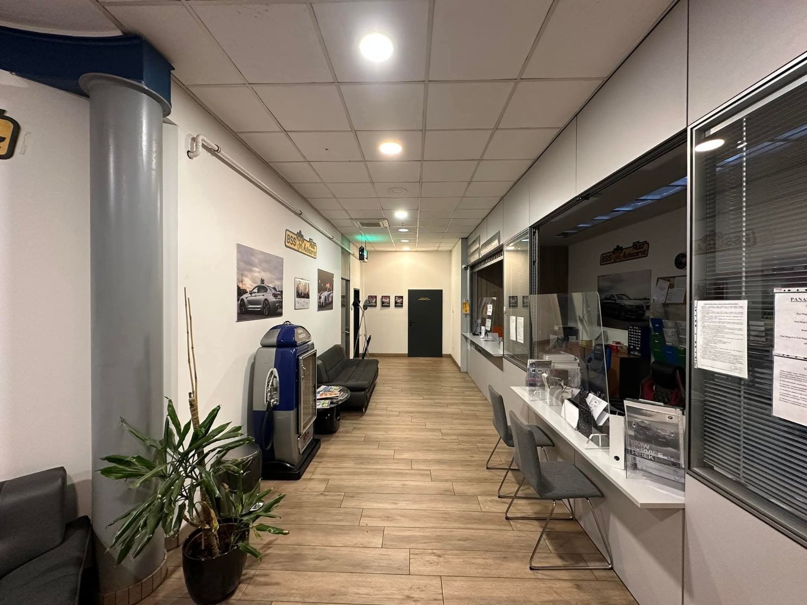 Customer Waiting Area